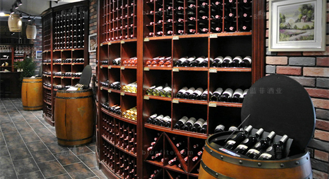 開紅酒店大概需要做多少投資? 開紅酒店大概需要做多少投資?